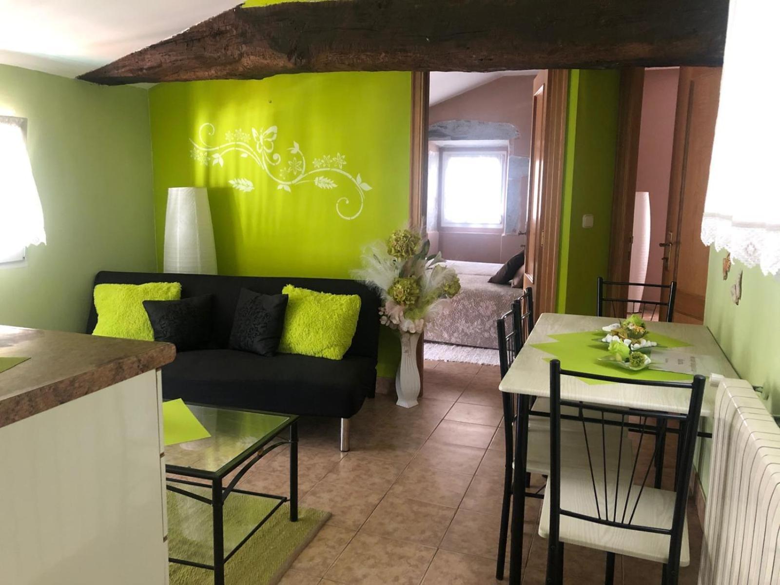 Hostal Ekaitza Hotell Lesaka Exteriör bild