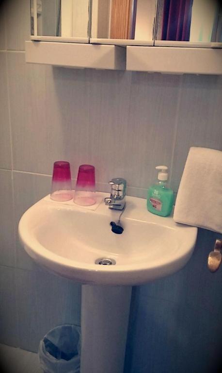 Hostal Ekaitza Hotell Lesaka Exteriör bild
