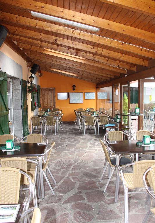 Hostal Ekaitza Hotell Lesaka Rum bild