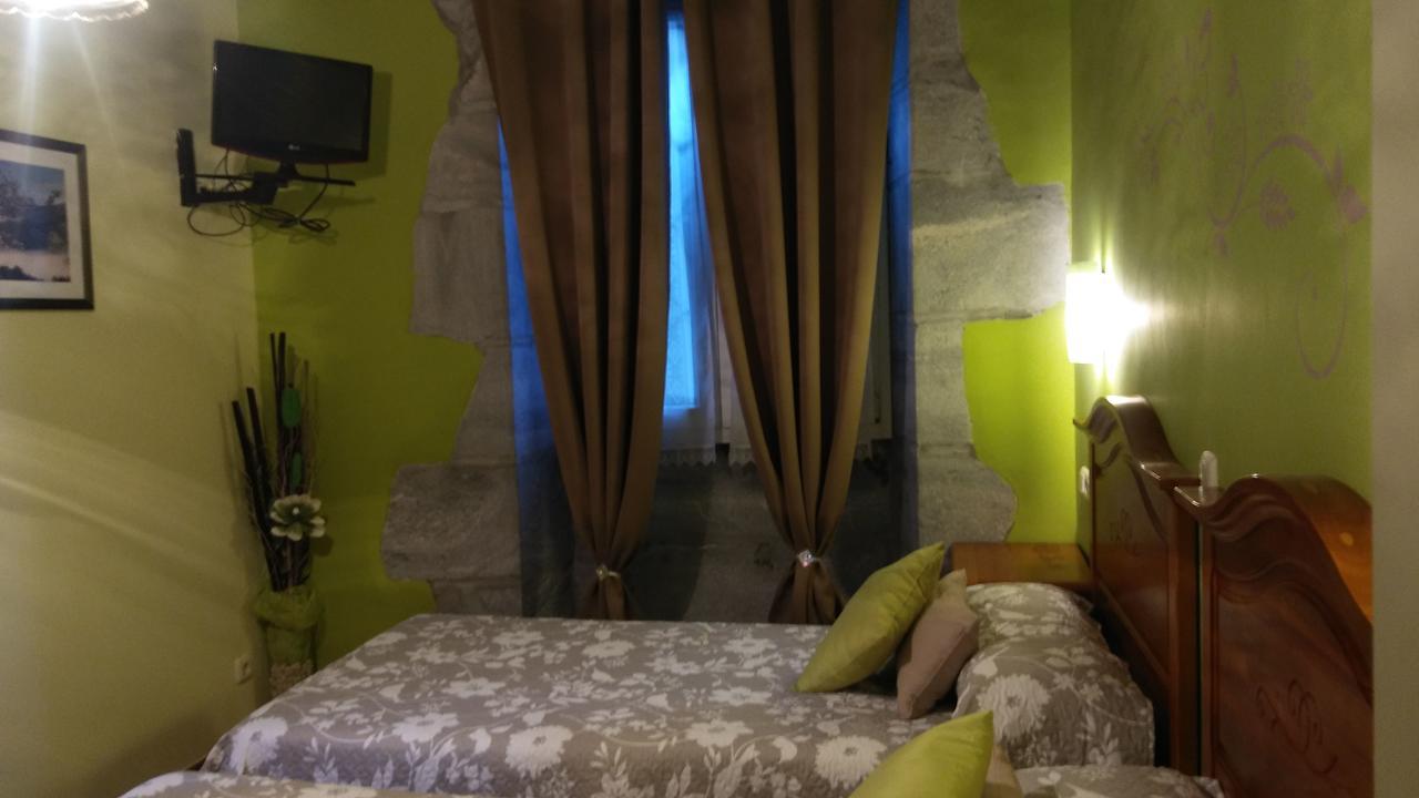 Hostal Ekaitza Lesaka Rum bild